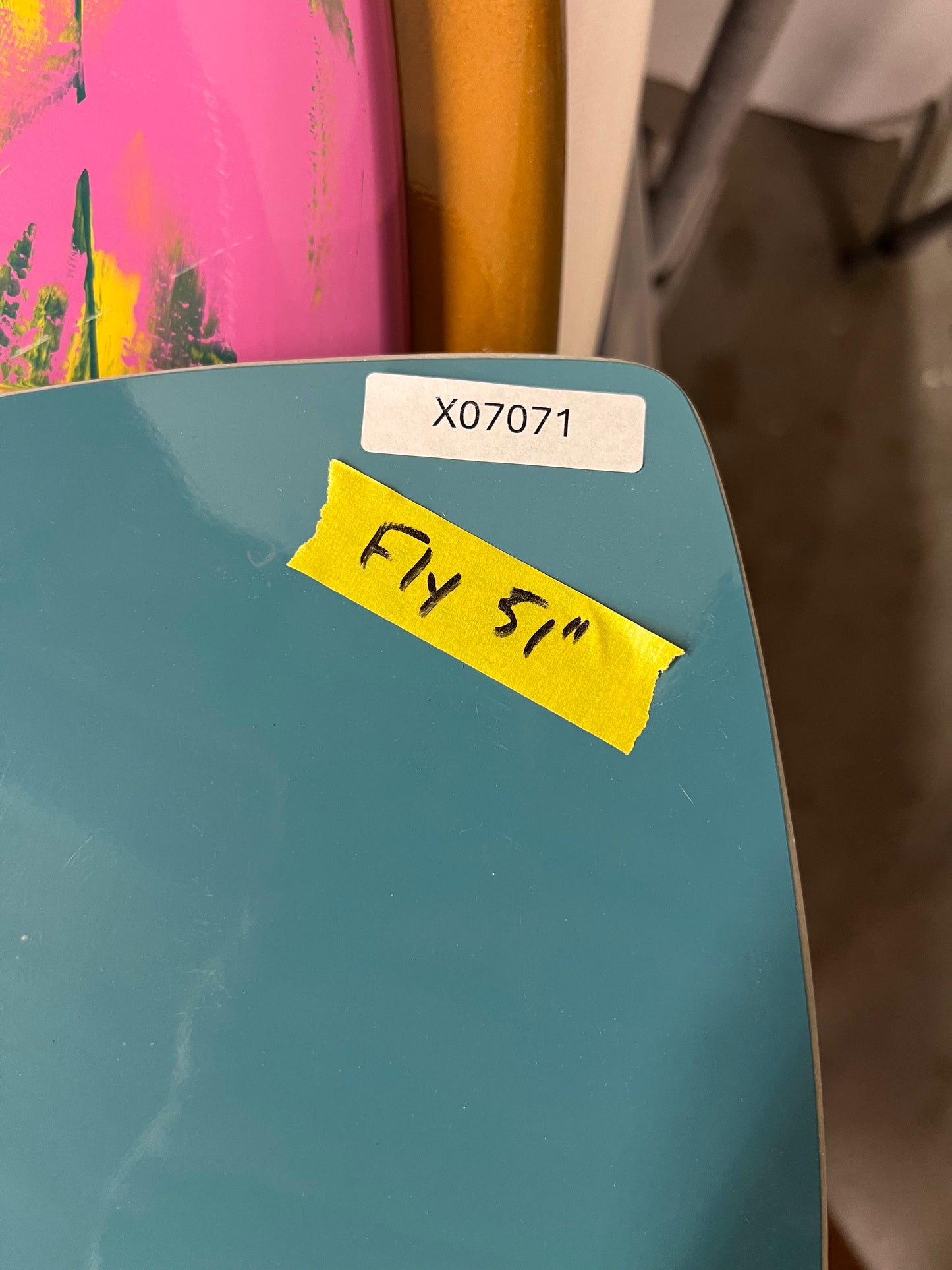 Fly 51" Blem (X07071)